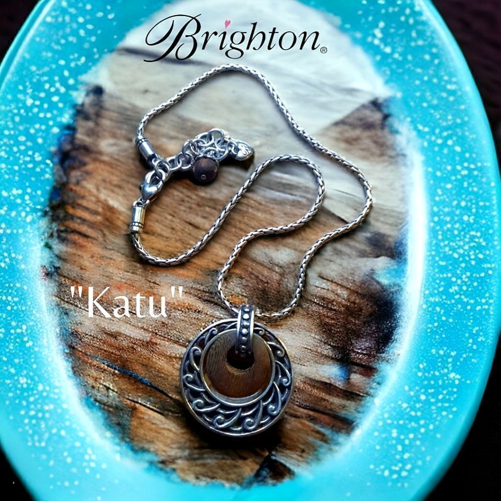 BRIGHTON "Katu" Silver and Wood Necklace. BOHEMIAN!